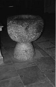 Kropielnica z XIII w. (fot. arch. 1967)